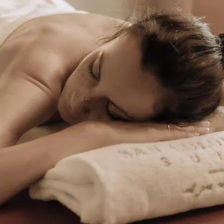 San Colombano Apartment *