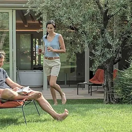 San Colombano Apartment *