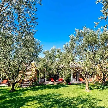 Apartment San Colombano